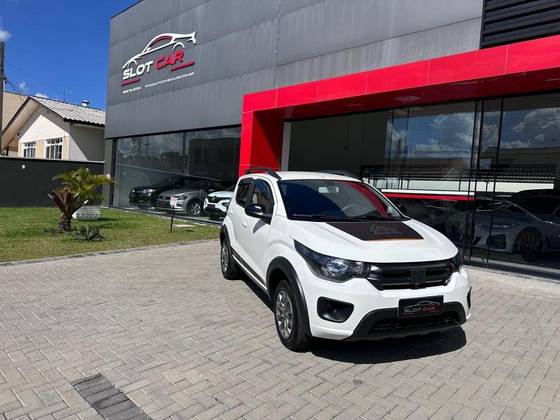 FIAT MOBI 1.0 EVO FLEX TREKKING MANUAL FIAT MOBI 1.0 EVO FLEX TREKKING MANUAL